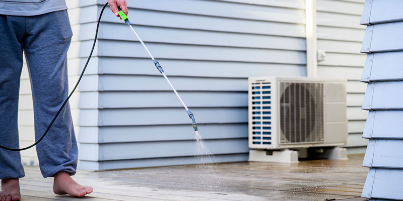 How Soft Wash Sprayers Can Benefit Your Business